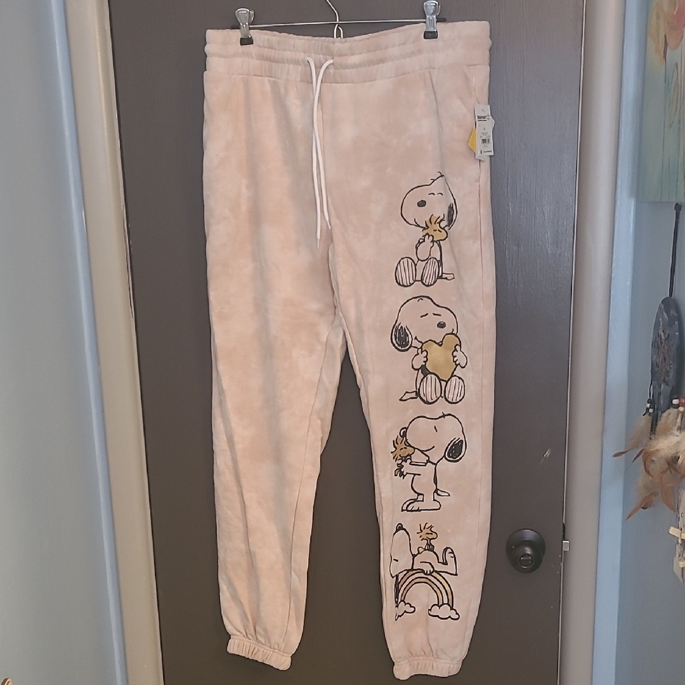Snoopy Joggers - Pinkish Cream